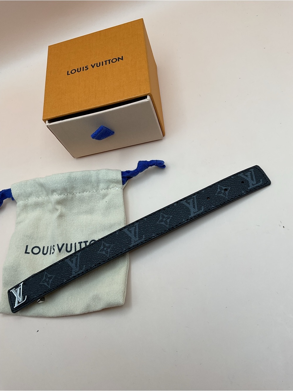 Louis Vuitton Black Monogram Leather Double-Wrap Bracelet - Picture 6 of 7